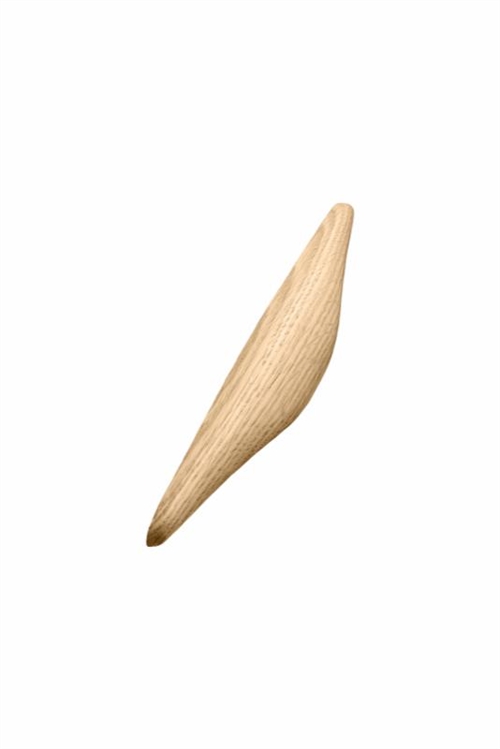 Furnipart - Manta - greb i træ lakeret eg CC321mm L465mm B31mm H29mm