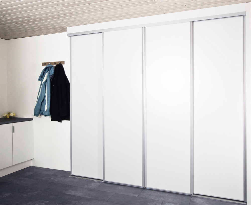 Mogensen Compact skydelåger på mål til garderobe med 4 låger - Total bredde 200 til 255 cm.