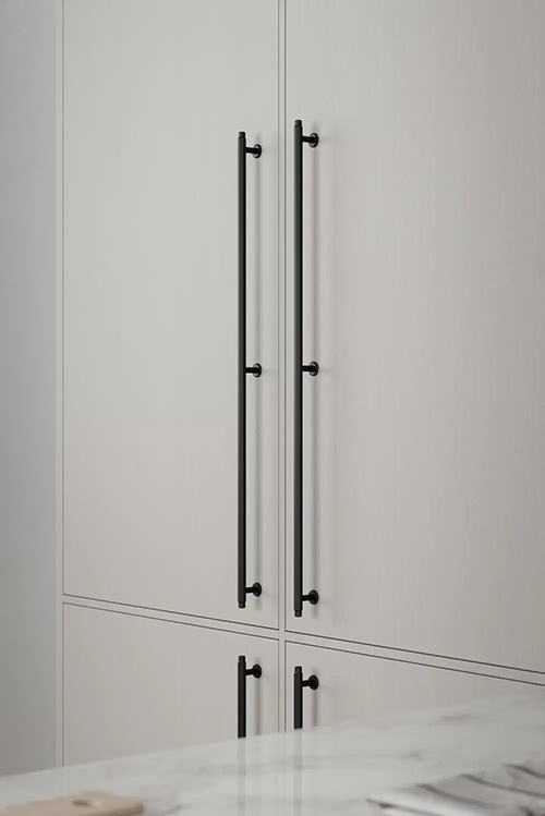 Furnipart - Villa Long - greb i aluminium antik brun CC2x320mm L690mm H34mm