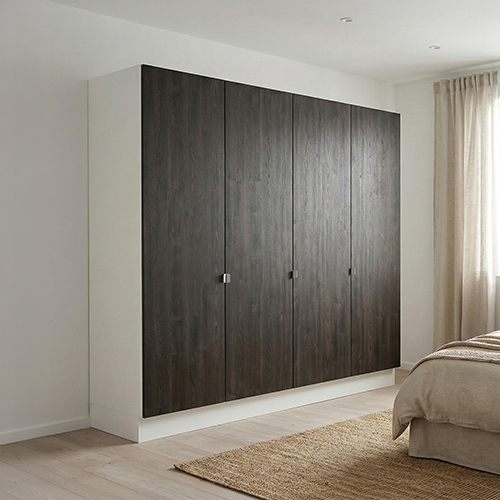 Kitchn Garderobeskab med 4 låger i træ 240 cm fra Kitchn med Cleveland Mørk Eg front